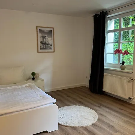 아파트 Monteurwohnung ,ruhig Gelegen, Parkplatz & Wlan Inklusive 바트에센